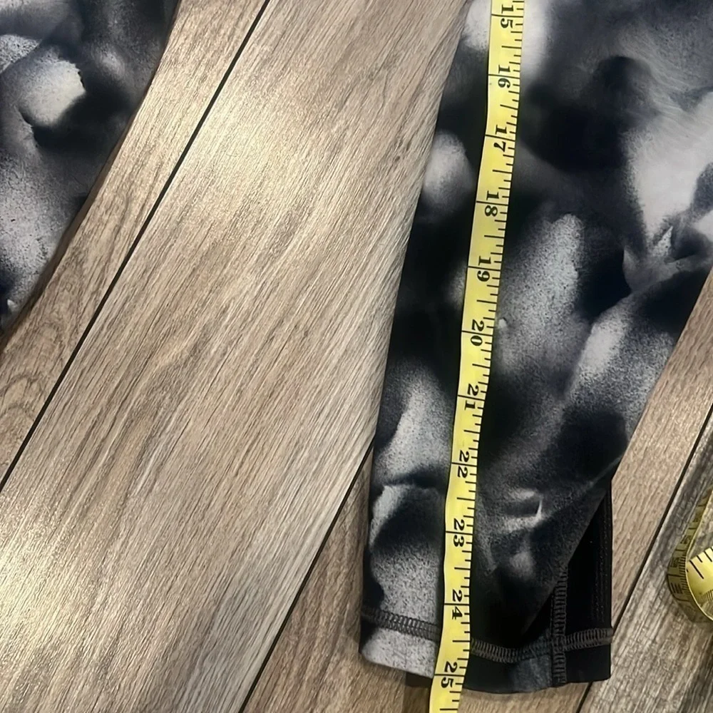 Lululemon Train Times 7/8 Pant 25” Interlaced Starlight Black / Black
